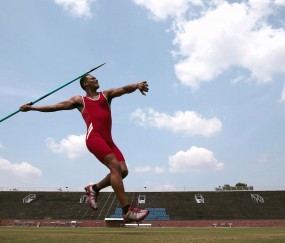 开云体育入口-奥运周期关键战之夜，詹姆斯点燃赛场，不止于得分，更是一段传奇的最后拼图