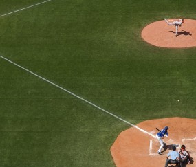 开云体育官网-摩纳哥亲王，阿劳霍一夫当关，南美劲旅梦碎路易二世