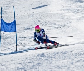 开云体育在线-楚阿梅尼的孤胆时刻，在哥伦比亚击溃澳大利亚的夜晚，他独自接管了世界排名的王座之战