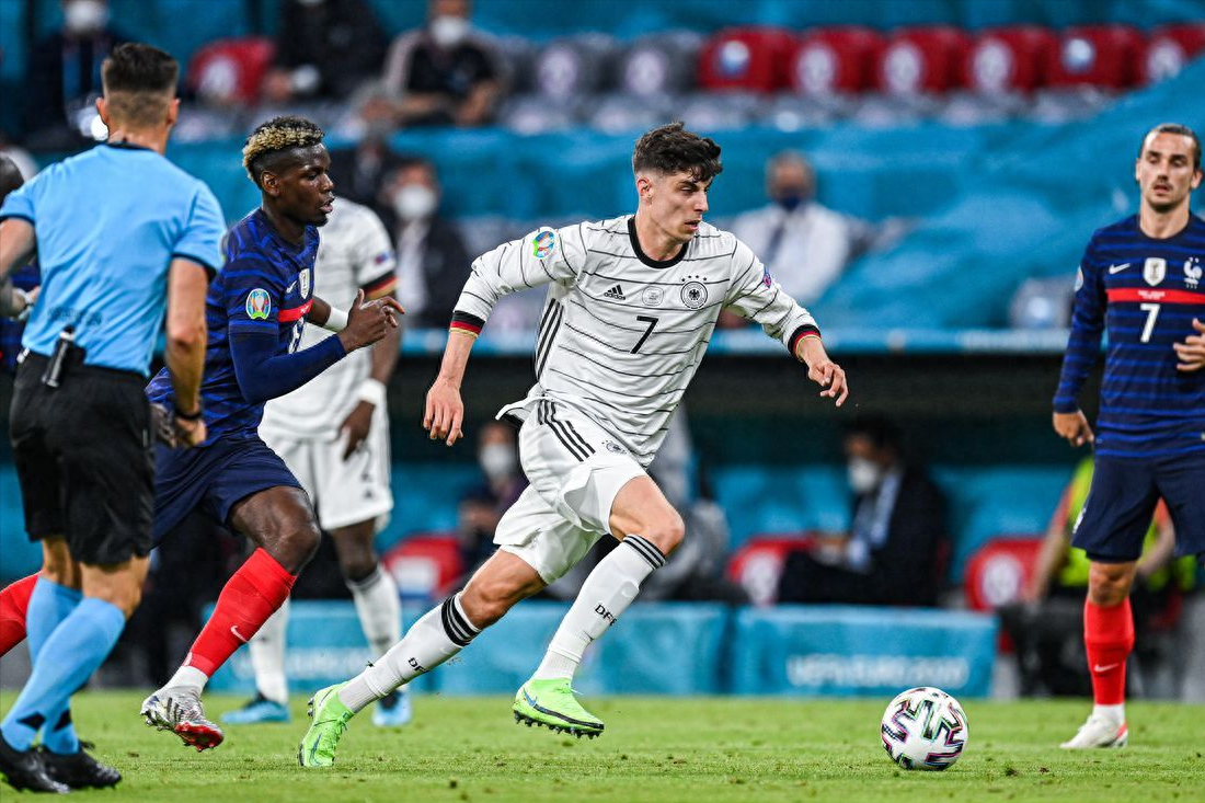 俄罗斯队成功晋级欧洲杯预选赛，士气高昂