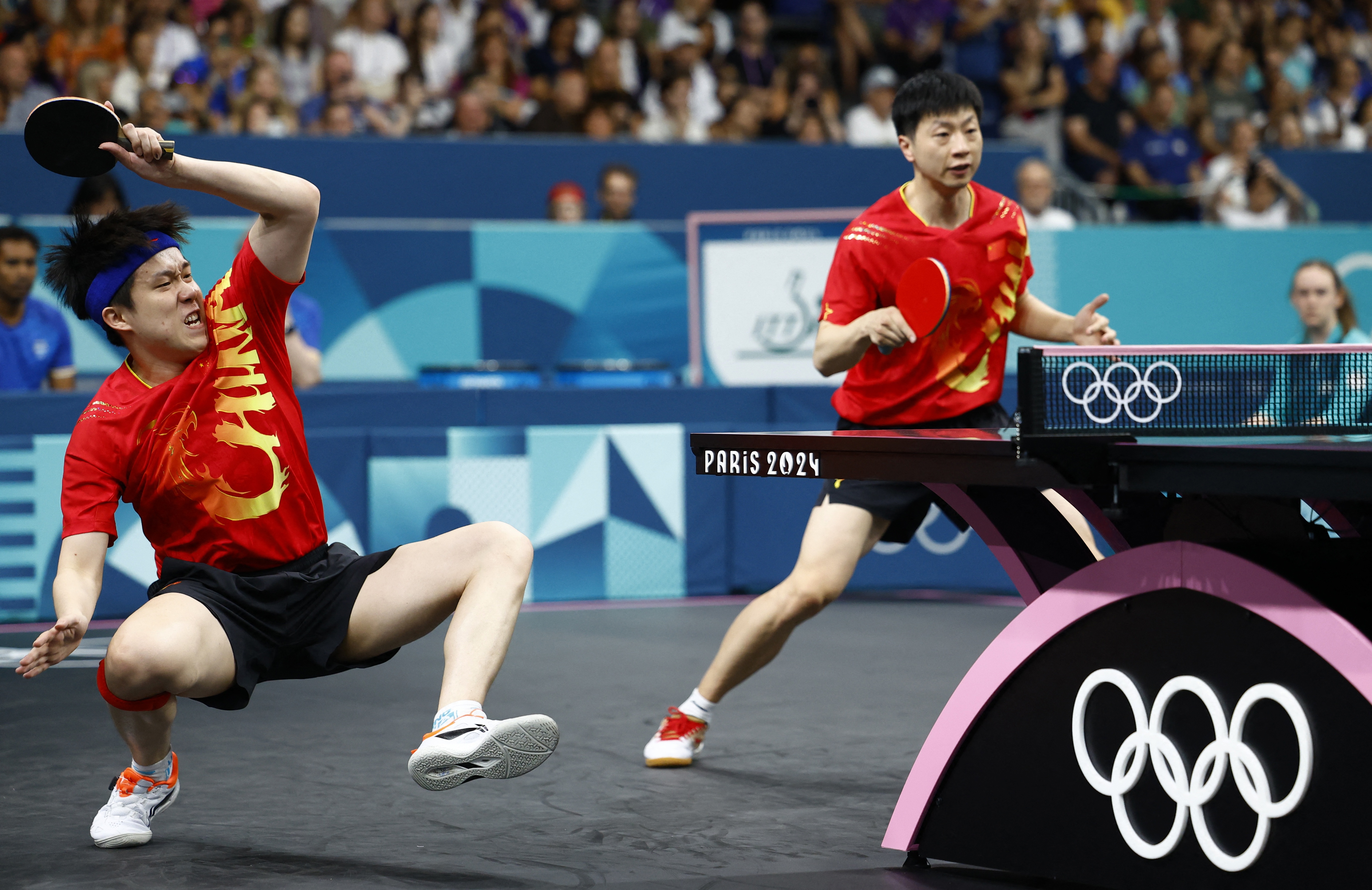 法国队险胜日本队，马龙刷新纪录