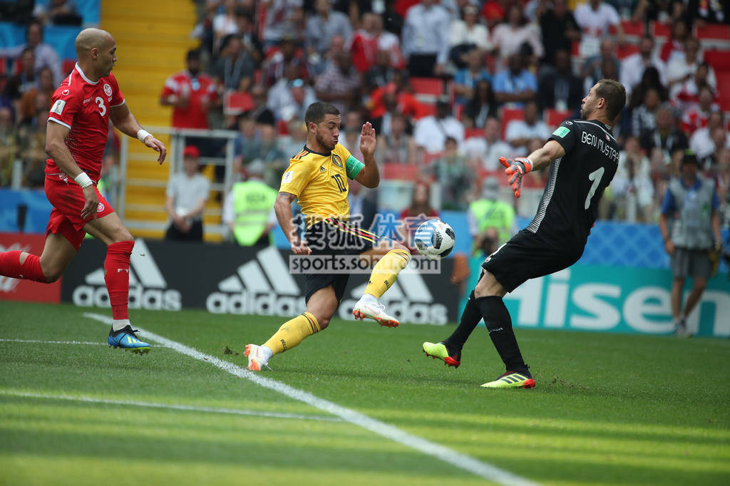 英格兰以-战胜巴拿马，取得一场胜利