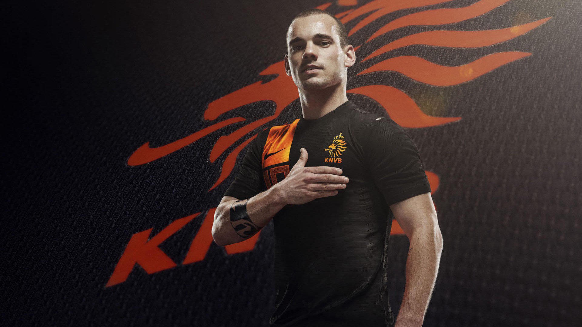 奥运周期下的绿茵焦点战，佛罗伦萨如何踏平莱比锡红牛